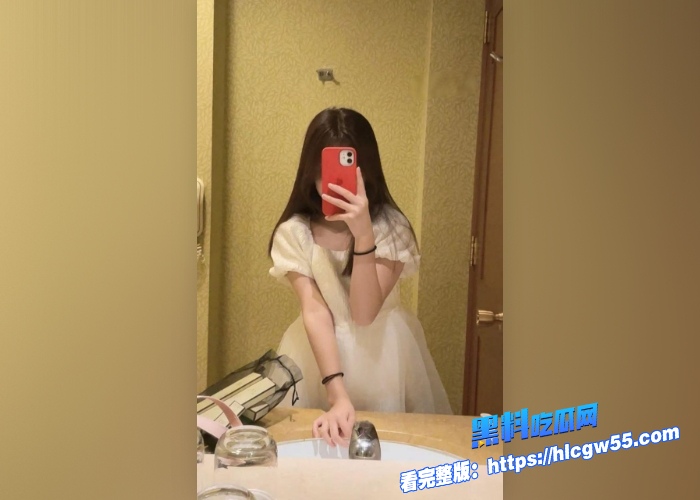 浙江绍兴舞蹈生 蒋佳姝 分手后被前男友曝光私拍 道具不停自慰蜜穴 淫叫不断淫水横流! 3WH700x500px1 浙江绍兴舞蹈生 蒋佳姝 分手后被前男友曝光私拍 道具不停自慰蜜穴 淫叫不断淫水横流! 3WH700x500px1