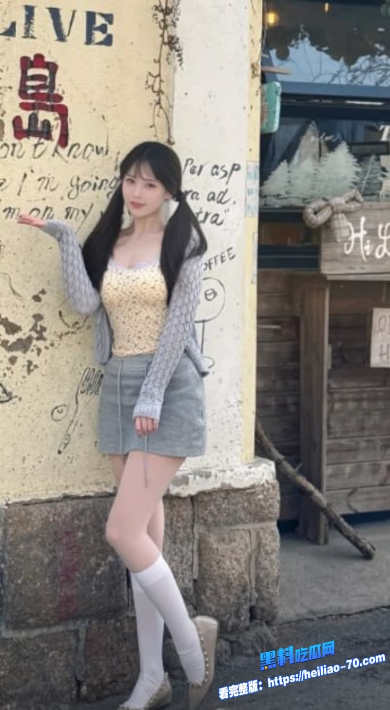 兔耳马尾美少女主动骑乘炮友18岁青春活力疯狂摇奶大秀1 兔耳马尾美少女主动骑乘炮友18岁青春活力疯狂摇奶大秀1