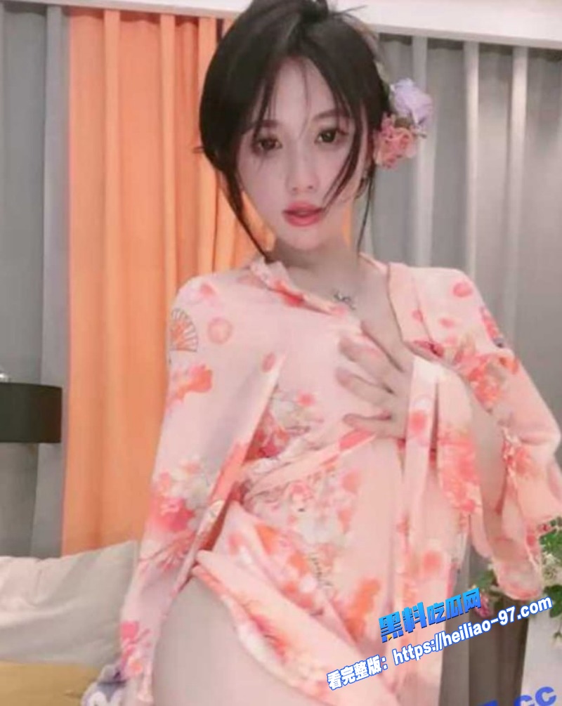 擦边女王禾书也又名少女椰子裸聊被认出私密视频泄密全网疯传1 擦边女王禾书也又名少女椰子裸聊被认出私密视频泄密全网疯传1