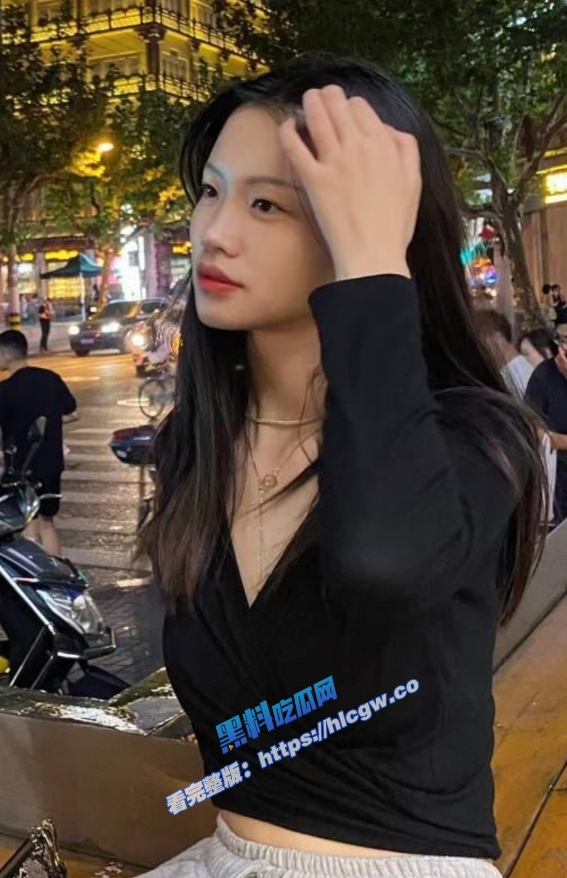 瓜友分享 刚毕业的大学生 长相清纯小穴很嫩很紧水超多 每次我都攒几天再射给她 学生就是好啊！图1