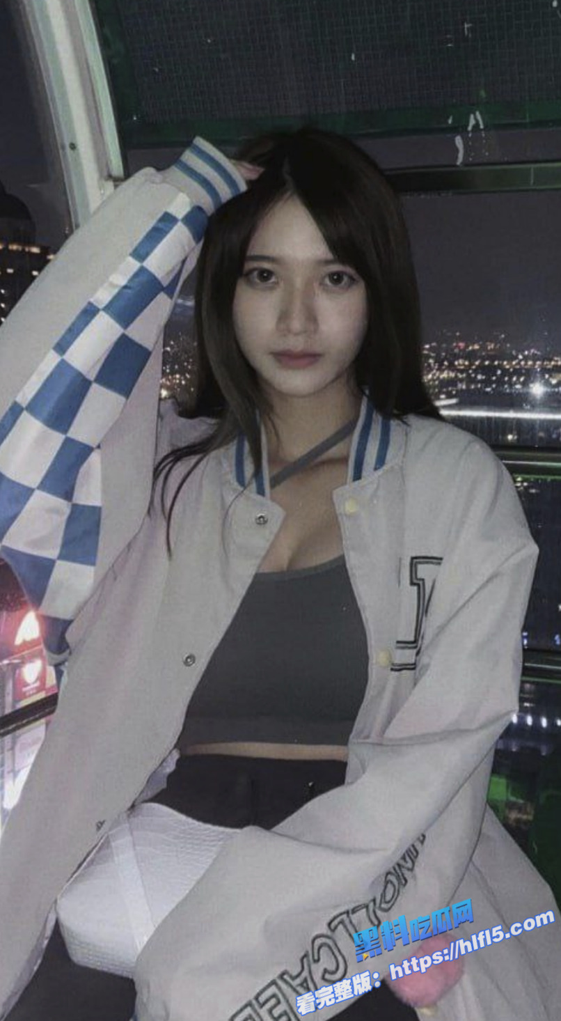 国产情侣家中自拍口交视频曝光 明星般的身材和脸蛋 谁看谁不爱?3 国产情侣家中自拍口交视频曝光 明星般的身材和脸蛋 谁看谁不爱?3