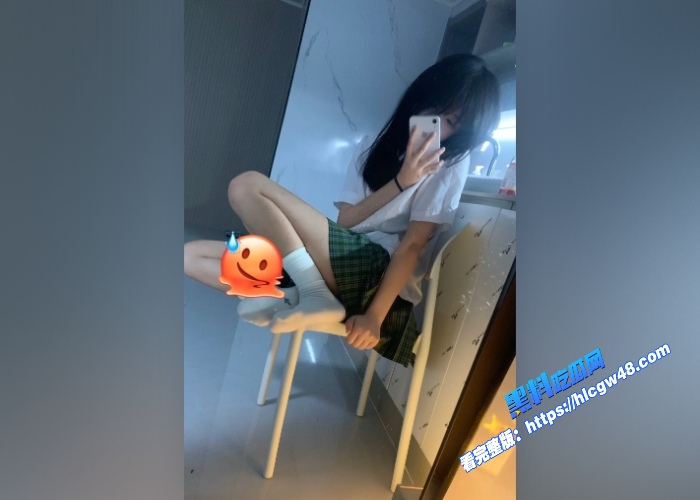 抖音30万粉小萝莉部也是卜金主高价定制福利自拍流出JK制服劈腿露穴花样玩弄粉嫩阴蒂 图9 抖音30万粉小萝莉部也是卜金主高价定制福利自拍流出JK制服劈腿露穴花样玩弄粉嫩阴蒂 图9