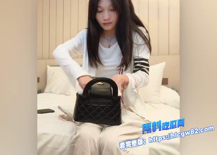 51吃瓜我要吃瓜系列初恋白月光系列第20期07年高中生学妹也出来卖了要求穿jk挨操中途换姿势有点不乐意 图3 51吃瓜我要吃瓜系列初恋白月光系列第20期07年高中生学妹也出来卖了要求穿jk挨操中途换姿势有点不乐意 图3