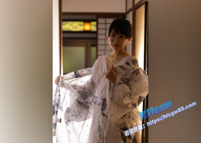 Onlyfans日本网红Yuahentai 4