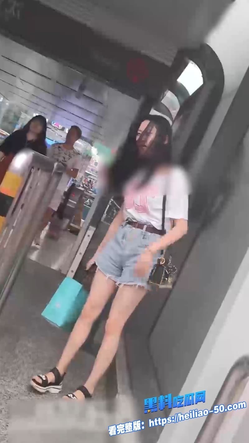 涂鸦街射街头露出合集来袭街射大佬神作打包街头露出直接射有没有你心心念念的那位熟悉小妹 7 涂鸦街射街头露出合集来袭街射大佬神作打包街头露出直接射有没有你心心念念的那位熟悉小妹 7
