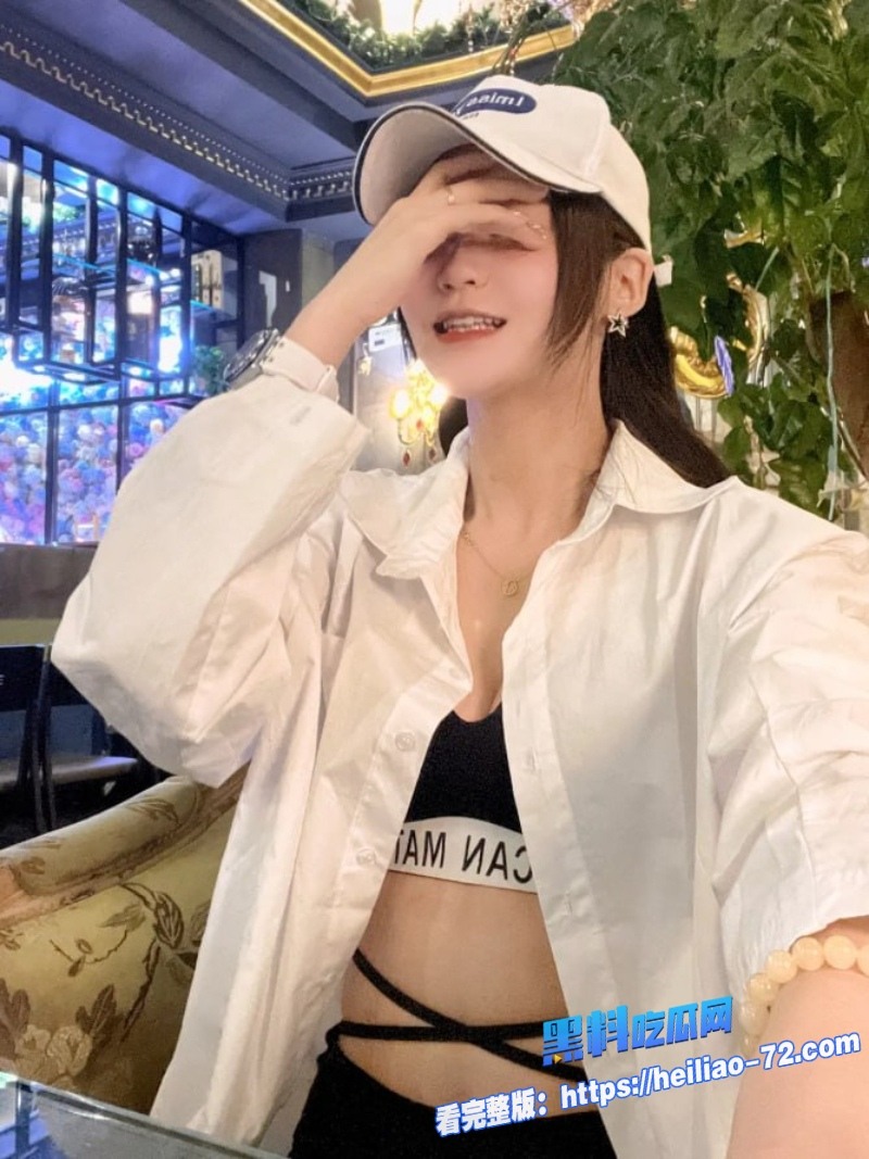 清纯颜值校花竟被前任爆出黑丝调教金主性爱视频5