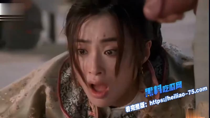 AI魔改电影九品芝麻官古装美女张敏跪地狂舔巨屌白虎嫩穴被疯狂抽插画面清晰又诱惑5 AI魔改电影九品芝麻官古装美女张敏跪地狂舔巨屌白虎嫩穴被疯狂抽插画面清晰又诱惑5