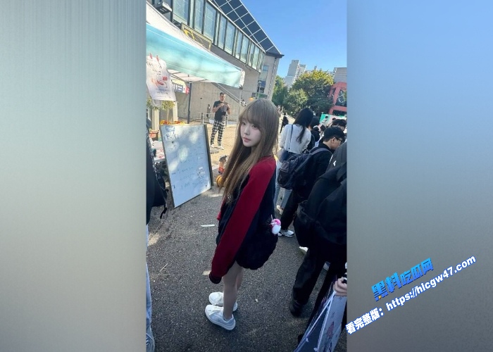 抖音390万网红ciu7第三弹最新视频福利合集流出性感豹纹情趣衣揉捏白嫩巨乳骚气十足 图4WH700x500px 抖音390万网红ciu7第三弹最新视频福利合集流出性感豹纹情趣衣揉捏白嫩巨乳骚气十足 图4WH700x500px