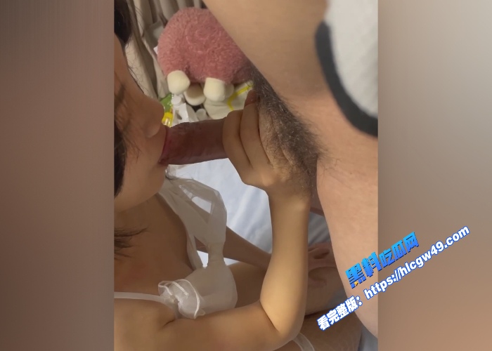 云盘泄密花臂男与小女友自拍泄密跪地口嗦肉棒小穴被疯狂玩弄年轻的肉体果然令人心驰神往 图11WH700x500px 云盘泄密花臂男与小女友自拍泄密跪地口嗦肉棒小穴被疯狂玩弄年轻的肉体果然令人心驰神往 图11WH700x500px