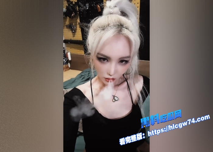 抖音26万粉颜值网红梦楠早期一对一金主裸聊私拍曝光前龙珠平台人气女主播各种发骚上演极致诱惑乳晕好性感 图4 抖音26万粉颜值网红梦楠早期一对一金主裸聊私拍曝光前龙珠平台人气女主播各种发骚上演极致诱惑乳晕好性感 图4