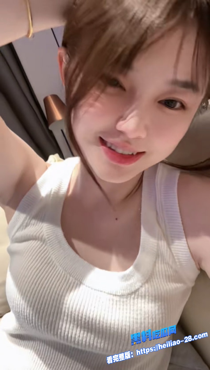 玩物直播女王阿月教训放鸽子的闺蜜直接把她绑起来各种玩弄惩罚3