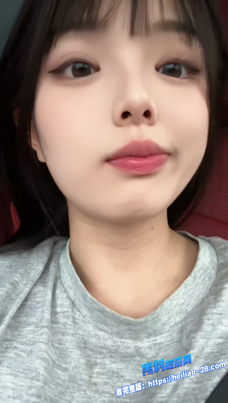 玩物直播女王阿月教训放鸽子的闺蜜直接把她绑起来各种玩弄惩罚6