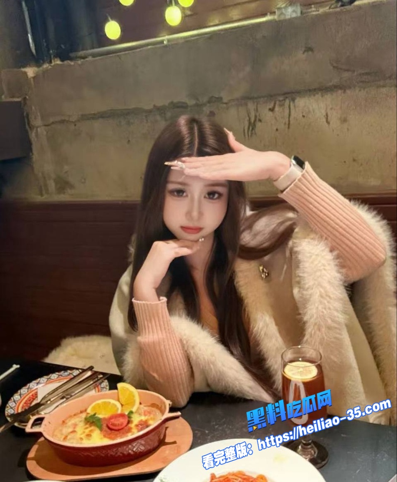 海角姐弟乱伦之我的离异姐姐姐姐睡觉时弟弟扒内裤猛操各种偷拍内射后入3
