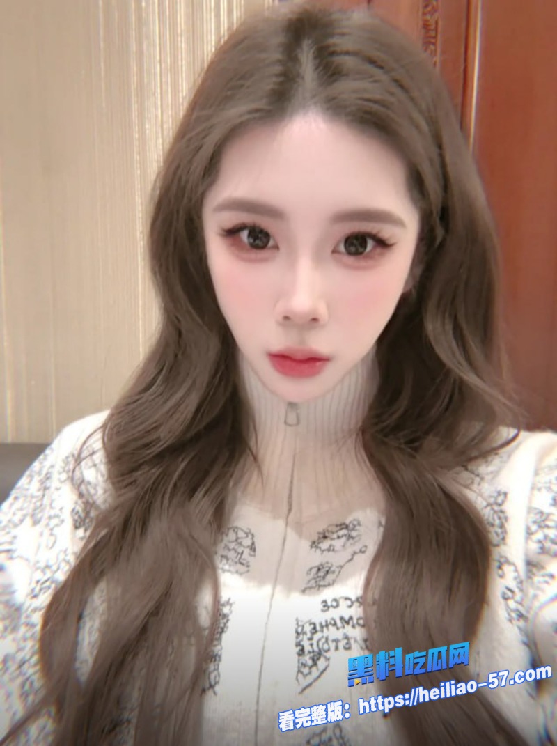 抖音24岁超美辽妹Diamond深夜浴室全裸洗澡视频疯传为涨粉豁出去露点直播3