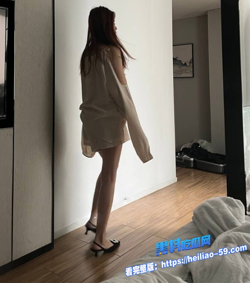 抖音70万粉淳肌妍创始人陈锐隐婚期间约会神秘女方后失联 27