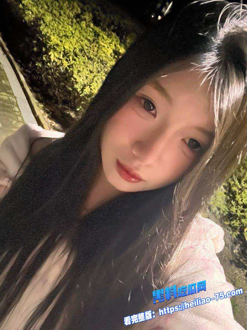 极品一线天女大学生被金主无套狂干13 极品一线天女大学生被金主无套狂干13