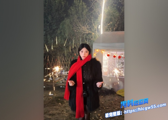 极品反差小网红 被金主高价包养 与金主大尺度性爱视频被曝光 深情口嗦牛子 按倒疯狂爆操！ 3
