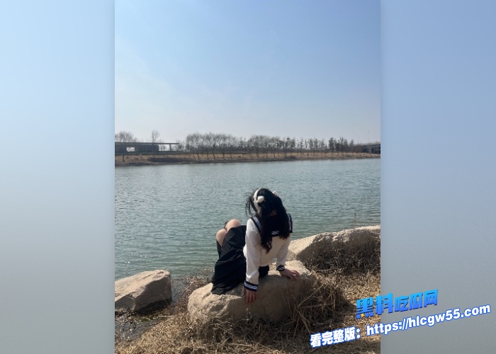 极品反差小网红 被金主高价包养 与金主大尺度性爱视频被曝光 深情口嗦牛子 按倒疯狂爆操！ 7
