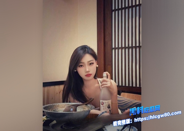 黑料裸贷视频大曝光高颜值少妇借10W整容逾期不还手持借条全裸视频曝光还被大哥要求做3P做爱5 黑料裸贷视频大曝光高颜值少妇借10W整容逾期不还手持借条全裸视频曝光还被大哥要求做3P做爱5