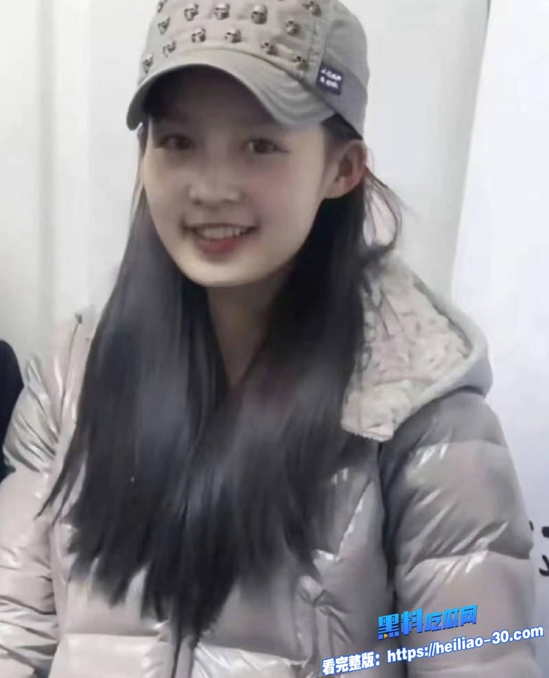 知名演员李沁被爆私生活混乱陪睡导演与杨洋邓伦雷军等人有染 多次堕胎每睡一次10万补偿震撼全网 31