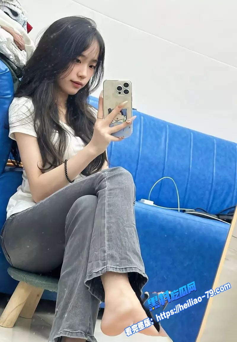 和平精英前职业选手 若败 最惨绿帽瓜曝光 女友劈腿与现役JDG选手 苏楠 私密视频流出图2 和平精英前职业选手 若败 最惨绿帽瓜曝光 女友劈腿与现役JDG选手 苏楠 私密视频流出图2