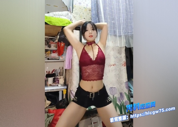 推特高颜值女大学生原野芽美和闺蜜全裸展示大尺度各种骚舞自慰合集视频流出 图2