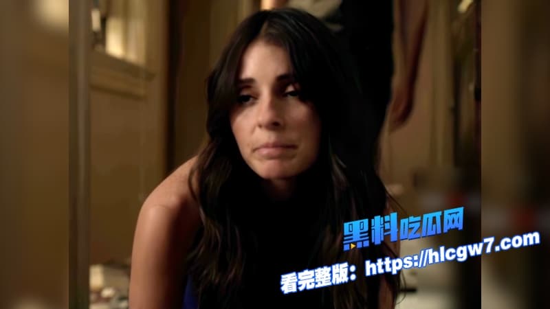 美国女演员ShiriAppleby在HBO神剧Girls中的做爱场景裸露上阵真实抽插当年播出时候瞬间冲上热搜9