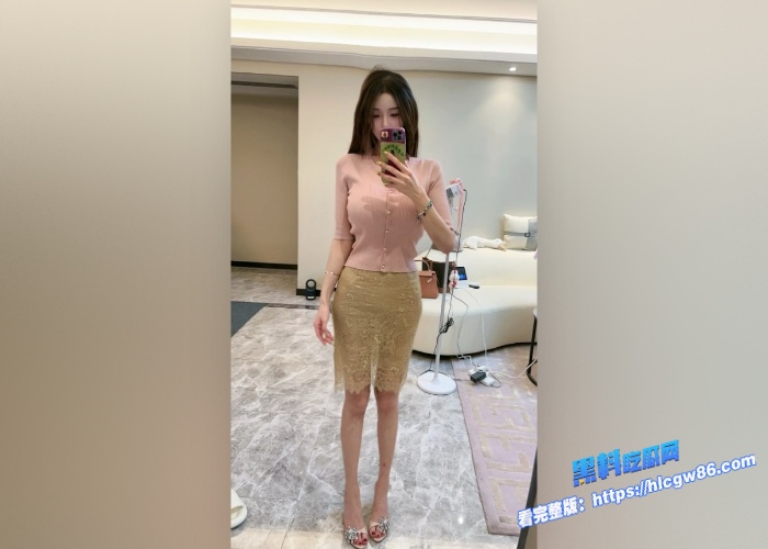抖音超高颜值御姐英国海归人设网红奶绿 4 抖音超高颜值御姐英国海归人设网红奶绿 4