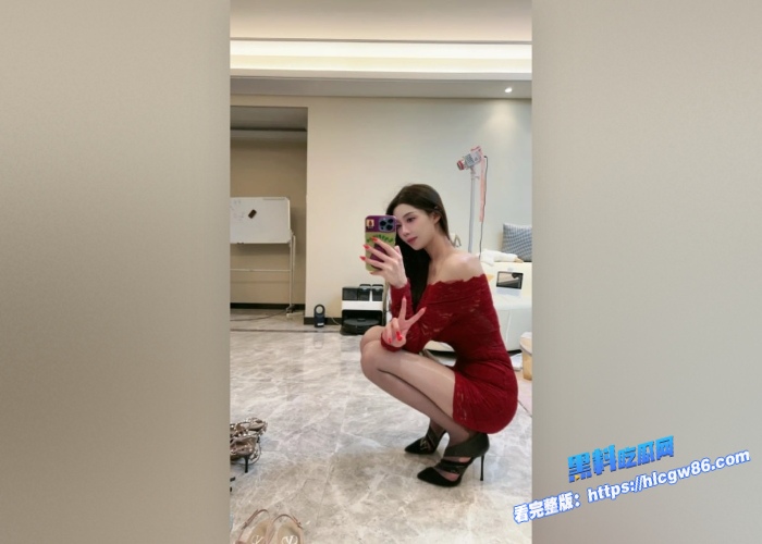 抖音超高颜值御姐英国海归人设网红奶绿 5 抖音超高颜值御姐英国海归人设网红奶绿 5