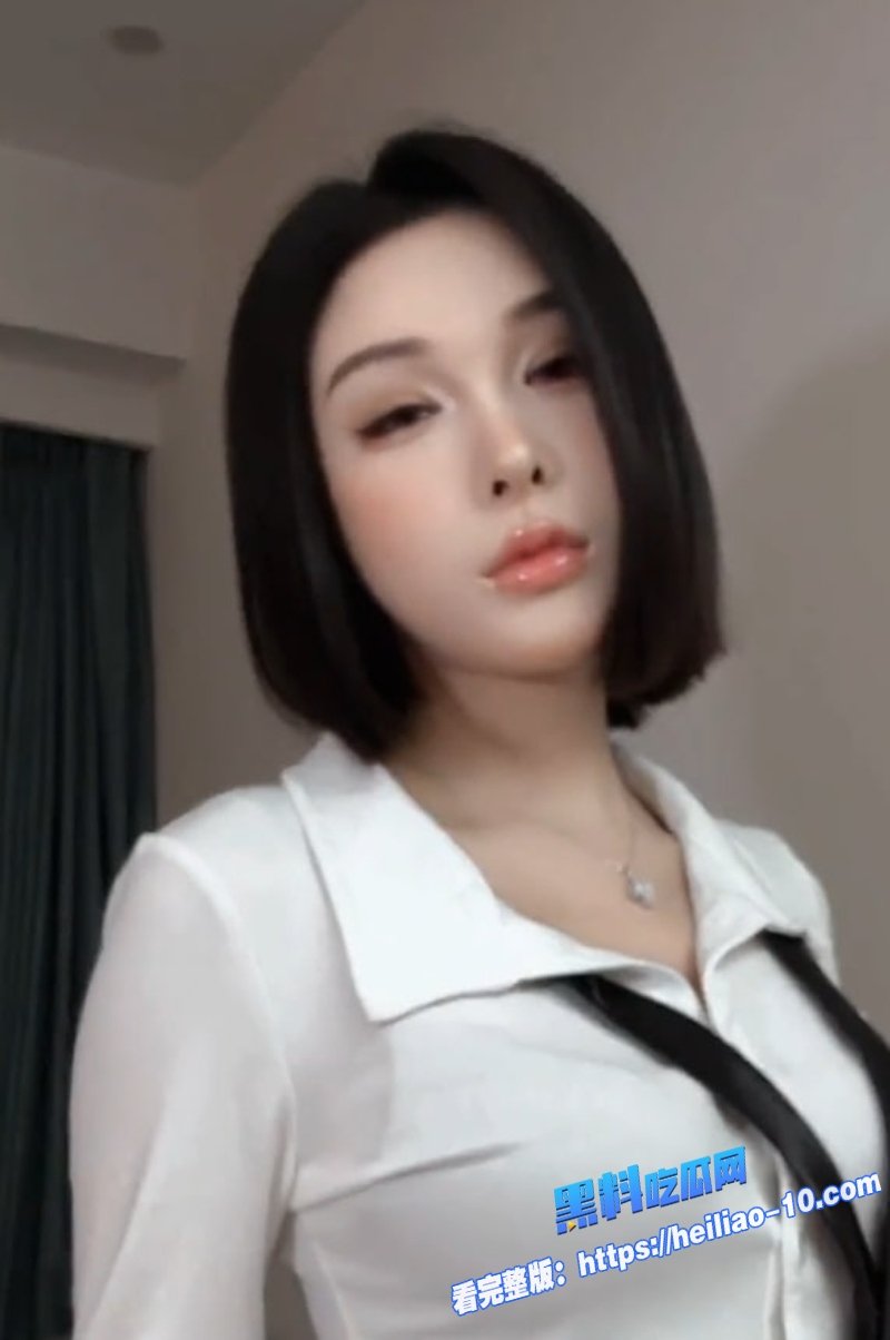寸止PMV油脸盯射地狱挑战精致妆容美少女每天打卡被射满脸1 寸止PMV油脸盯射地狱挑战精致妆容美少女每天打卡被射满脸1