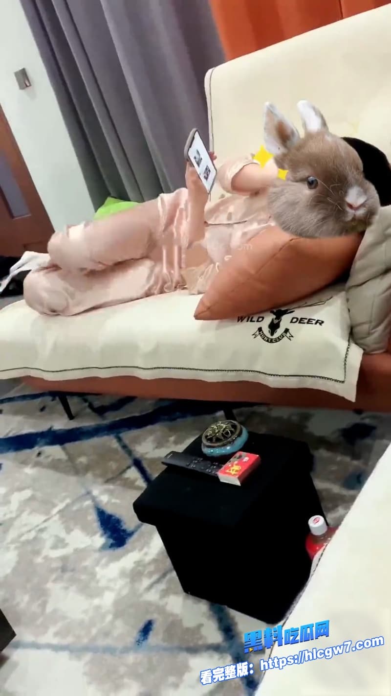 海角乱伦系列亲姐弟做爱全程高能姐姐一边骑乘一边警告再内射就永远不许碰我4 海角乱伦系列亲姐弟做爱全程高能姐姐一边骑乘一边警告再内射就永远不许碰我4