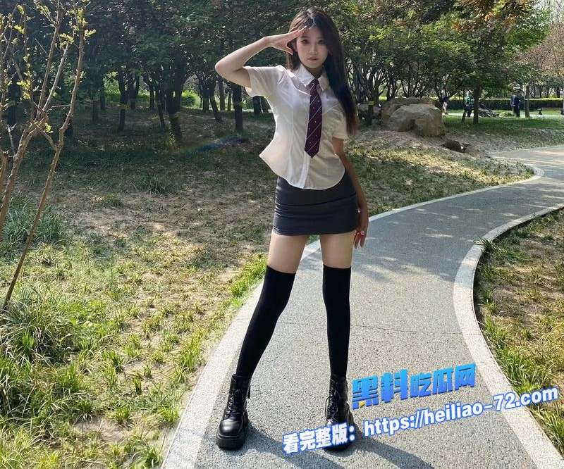 大一新生宋依依酒店开房视频意外泄露身材超赞太会叫老实人快来一起扣她4 大一新生宋依依酒店开房视频意外泄露身材超赞太会叫老实人快来一起扣她4