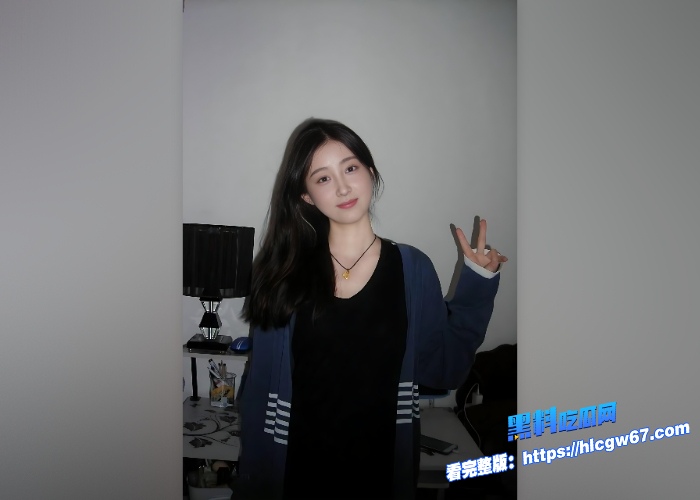 哈尔滨高颜值女大学生宋婷分手后遭前男友曝光性爱视频极品身材真实觉了叫床声音超好听白袜配大长腿露出的粉逼戳中我欲点高清修复版 图3 哈尔滨高颜值女大学生宋婷分手后遭前男友曝光性爱视频极品身材真实觉了叫床声音超好听白袜配大长腿露出的粉逼戳中我欲点高清修复版 图3