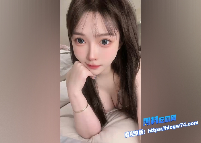 神颜大二学生校外被富二代男友包养被甩后性爱视频曝光超可爱萝莉五官精致到像洋娃娃一样 1