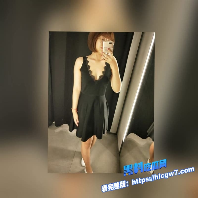 台湾短发眼镜妹林霜渟清纯嫩妹变成反差母狗背着男友在酒店和小三偷情视频流出2 台湾短发眼镜妹林霜渟清纯嫩妹变成反差母狗背着男友在酒店和小三偷情视频流出2