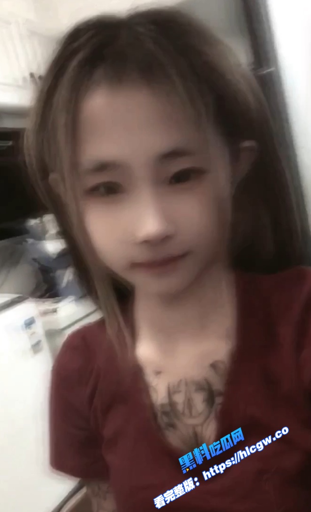 精神小妹狂野1v7,口交性爱轮番轰炸,淫乱场面放荡至极,迎战七人呻吟不止,挑逗极限炸裂,震撼眼球!图3 精神小妹狂野1v7,口交性爱轮番轰炸,淫乱场面放荡至极,迎战七人呻吟不止,挑逗极限炸裂,震撼眼球!图3
