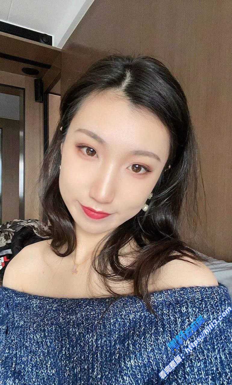 中国音乐学院女大学生 王雨辰 被富二代强行拍摄记录性爱视频 被富二代后入无套内射！4
