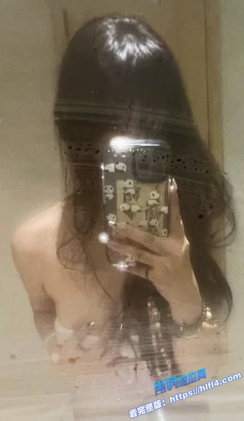 广西科技大学 陈曦 分手后被前男友曝光私拍 女神露出真实面目 蜜穴后入被干的娇喘淫叫！2