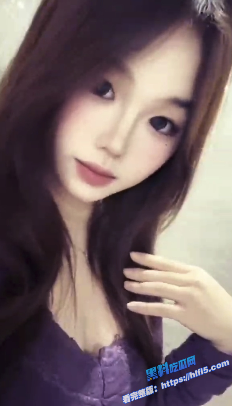 颜值身材都超级好的大学生 这么好看的校花也有母狗的一面！3