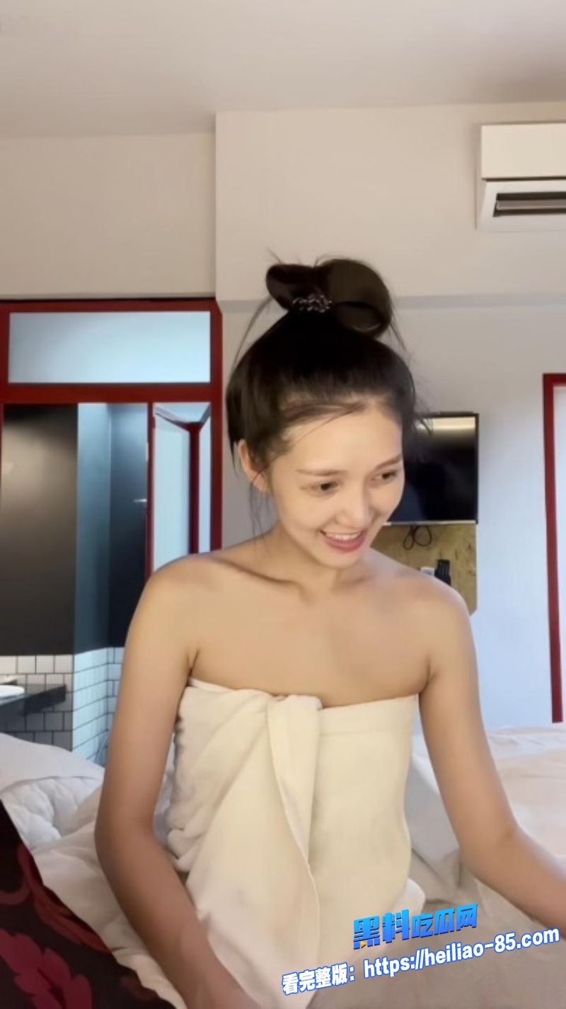 高颜值反差女神李心蕾2