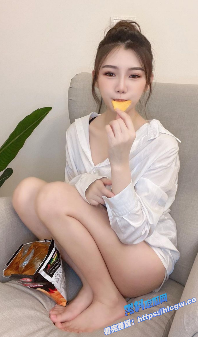 极品气质颜值反差婊 台湾ins博主 跟金主爸爸啪啪的时候很主动配合图4 极品气质颜值反差婊 台湾ins博主 跟金主爸爸啪啪的时候很主动配合图4