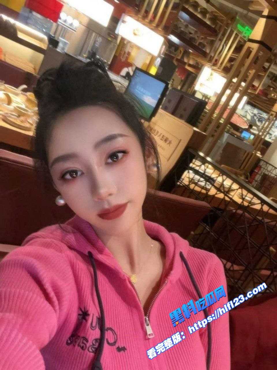 沈阳高颜值舞蹈老师 方梦婷 深情口交吃鸡喝尿 被金主掐脖后入视频流出！ 图3