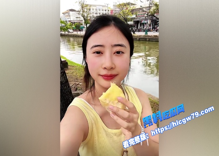 抖音26W粉丝旅游博主水子在澳洲水子在珀斯与国内粉丝旅游嗑炮视频曝光八字吊钟巨乳太爽了 图3 抖音26W粉丝旅游博主水子在澳洲水子在珀斯与国内粉丝旅游嗑炮视频曝光八字吊钟巨乳太爽了 图3