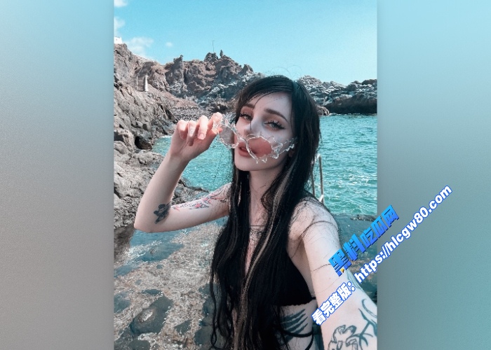 欧美人气白虎萝莉pinkloving跟哥哥日常乱伦假装成硅胶娃娃给哥哥中出老外乱轮都这么会玩刺激 图3 欧美人气白虎萝莉pinkloving跟哥哥日常乱伦假装成硅胶娃娃给哥哥中出老外乱轮都这么会玩刺激 图3