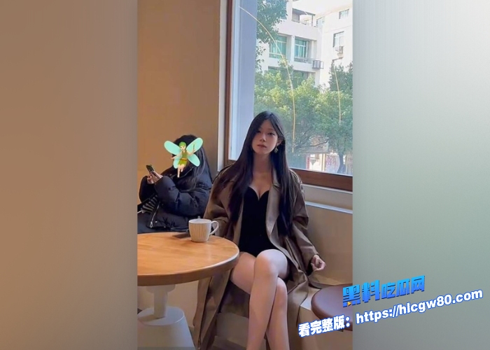 抖音御姐网红tammyt天津大学女大学生现改名为ongtt早期被金主调教视频曝光脖套狗链口含金主大屌反差婊人设崩塌11