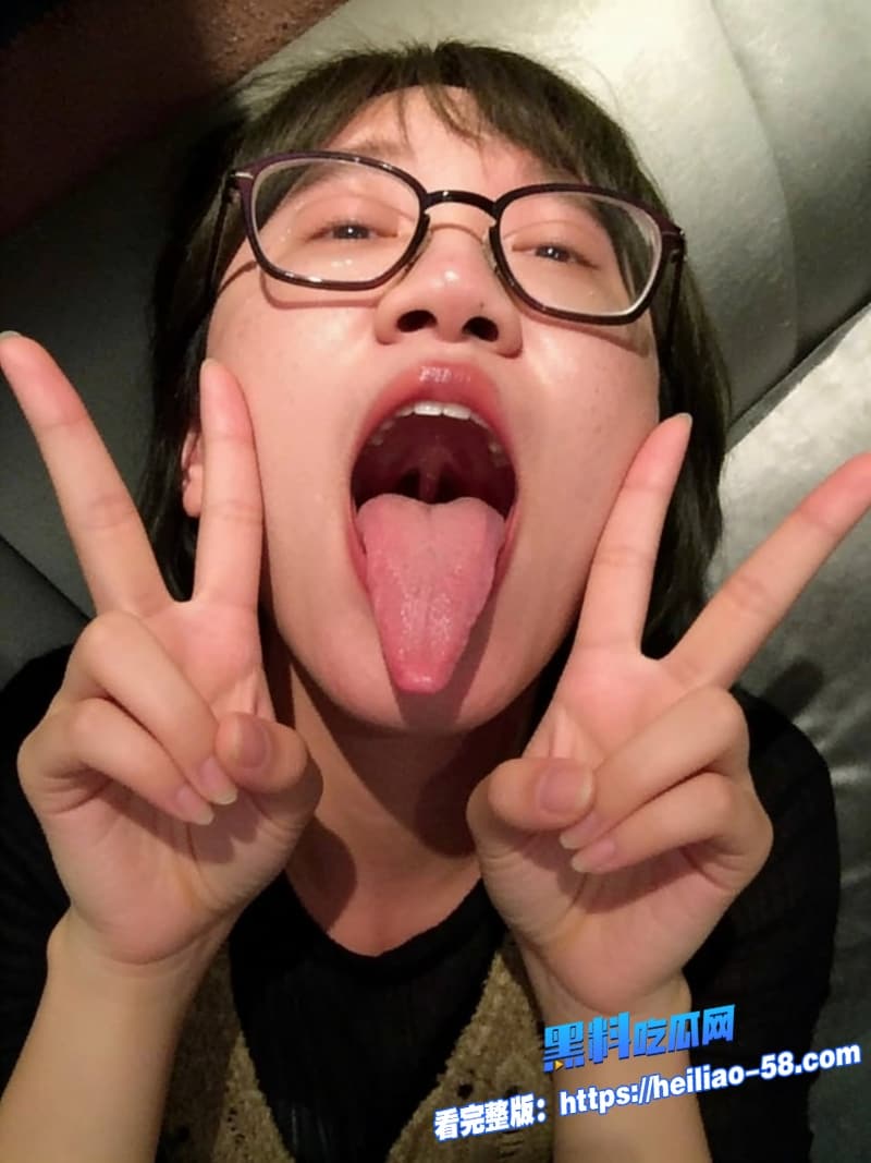瓜友投稿34岁英语老师孙苗苗婚礼夜被昔日学生群P三洞齐开狂干到喷水6