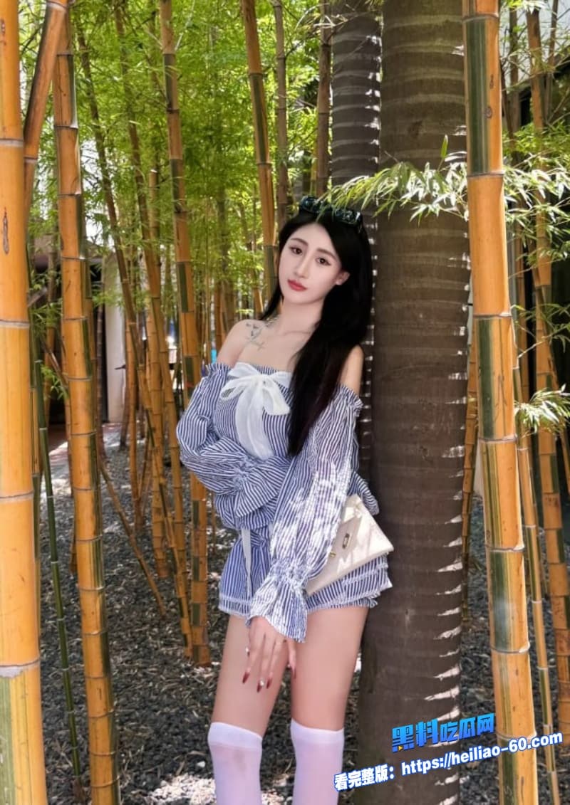 高颜值反差女神私拍视频曝光和男友居家啪啪多姿势猛干小母狗淫技一流太会玩了3