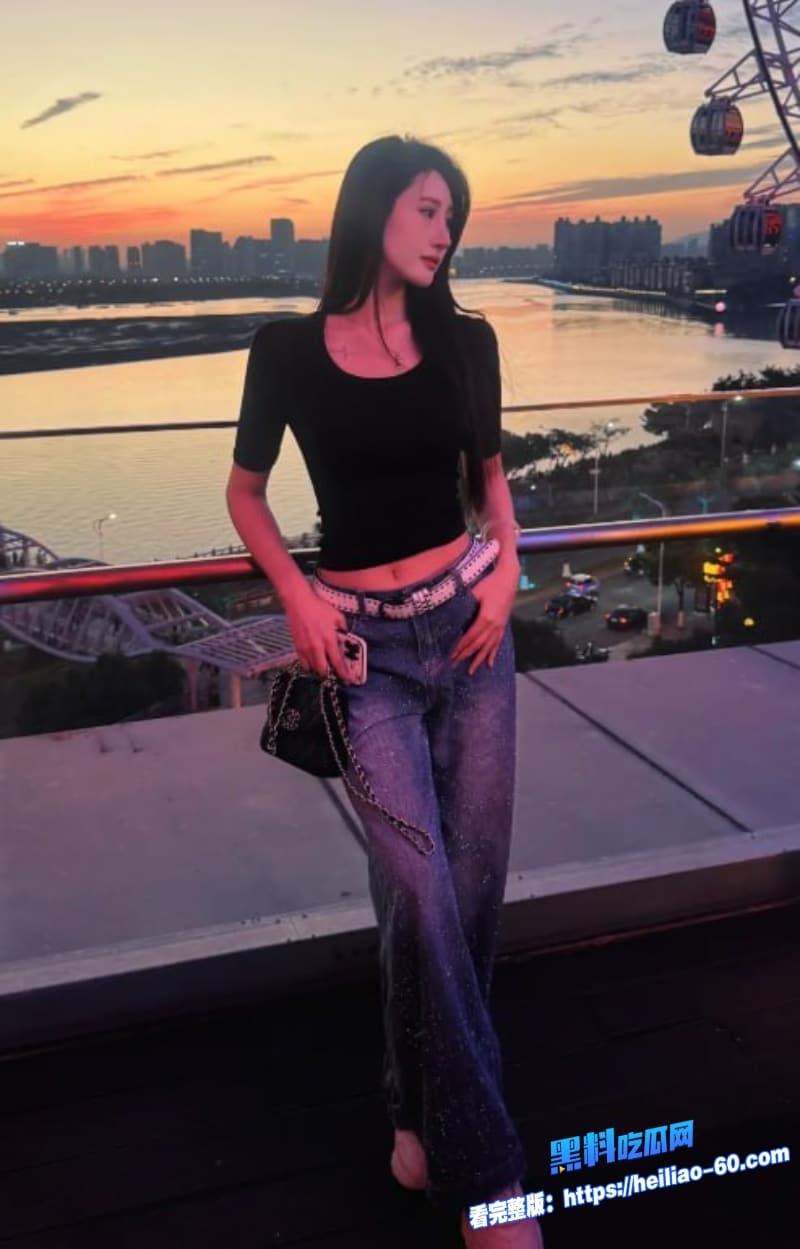 高颜值反差女神私拍视频曝光和男友居家啪啪多姿势猛干小母狗淫技一流太会玩了4