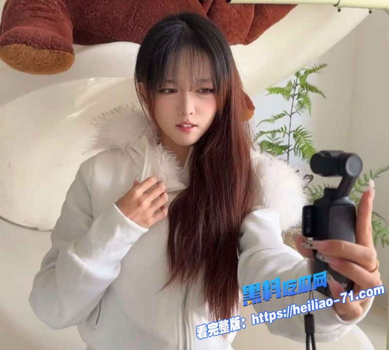 瓜友投稿河南颜值少女柳诗涵被金主包养玩烂男友怒发私密视频 2 瓜友投稿河南颜值少女柳诗涵被金主包养玩烂男友怒发私密视频 2