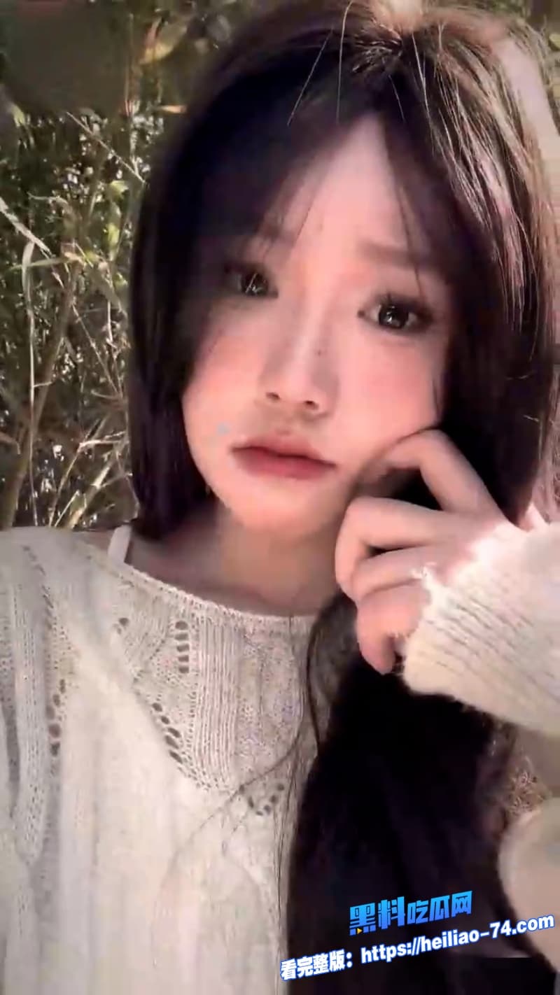 上海女大学生刘萍被金主百般玩弄表面清纯校园女神私下竟是专属的肉便器2 上海女大学生刘萍被金主百般玩弄表面清纯校园女神私下竟是专属的肉便器2